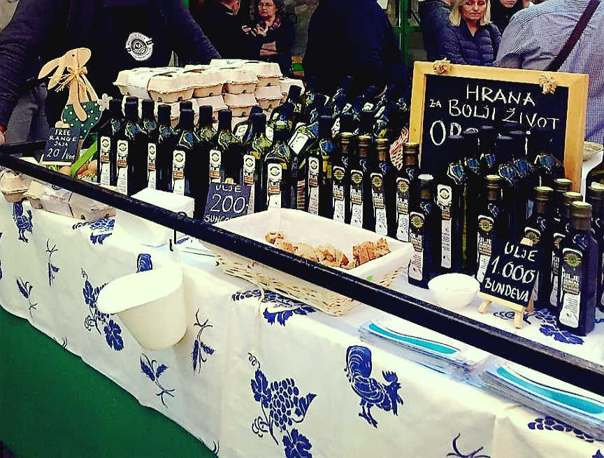 Olda group at the Belgrade Night Market.